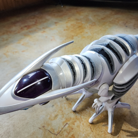 Remote control roboraptor dinosaur robot w/ remote large 2005 - Picture 4 of 7